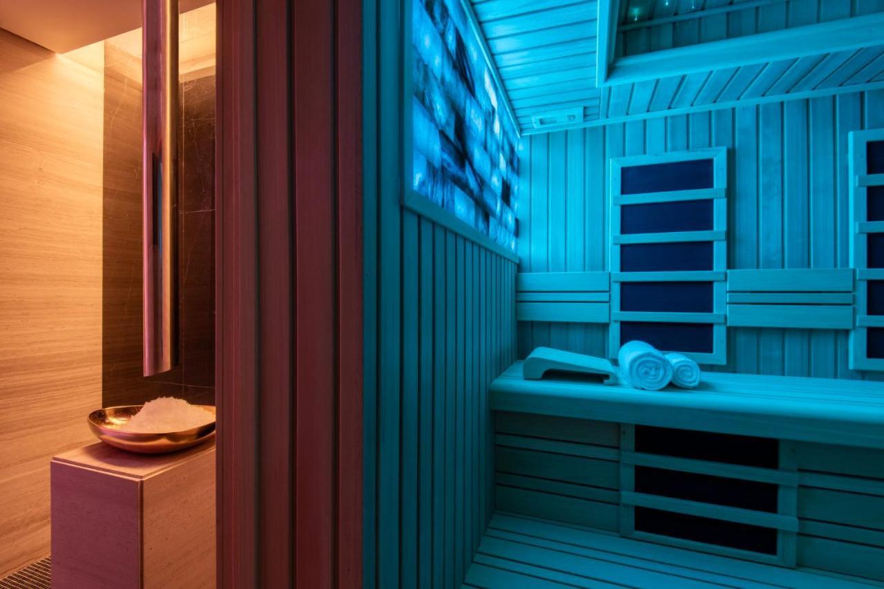 Abesq Doha Hotel And Residences, An Ihg Hotel Exterior foto A modern Finnish sauna