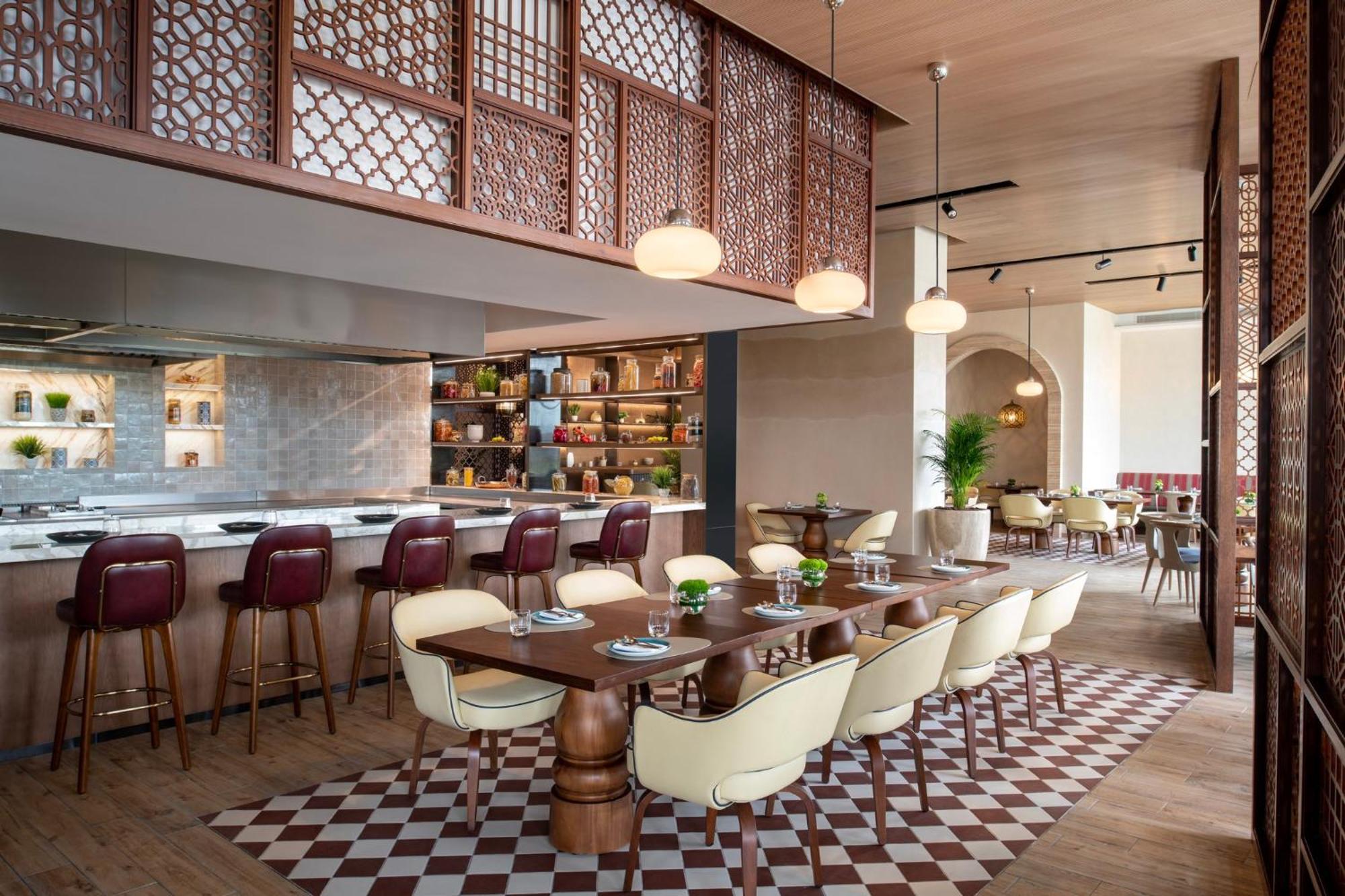 Abesq Doha Hotel And Residences, An Ihg Hotel Exterior foto The restaurant